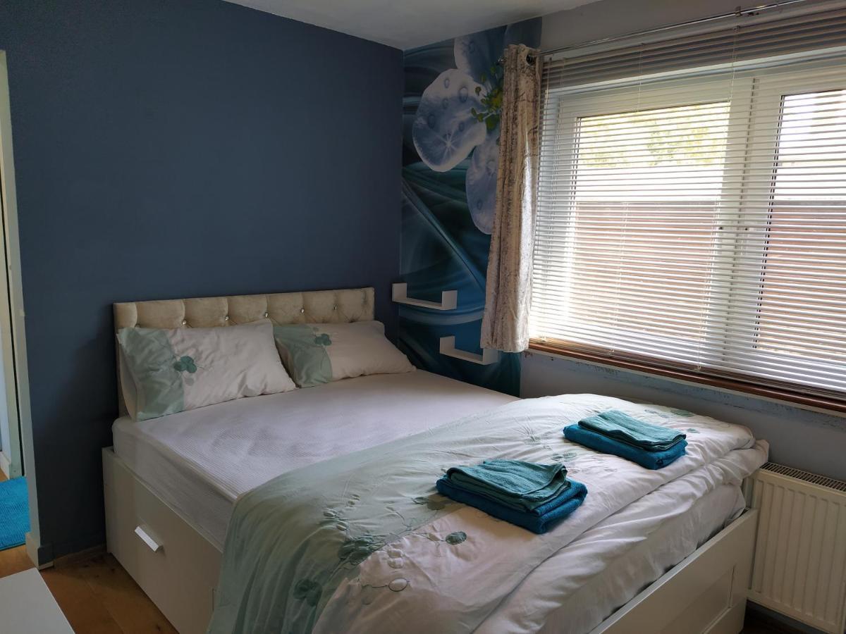 Апартаменты Self Catering Studio Flat Эдинбург Экстерьер фото