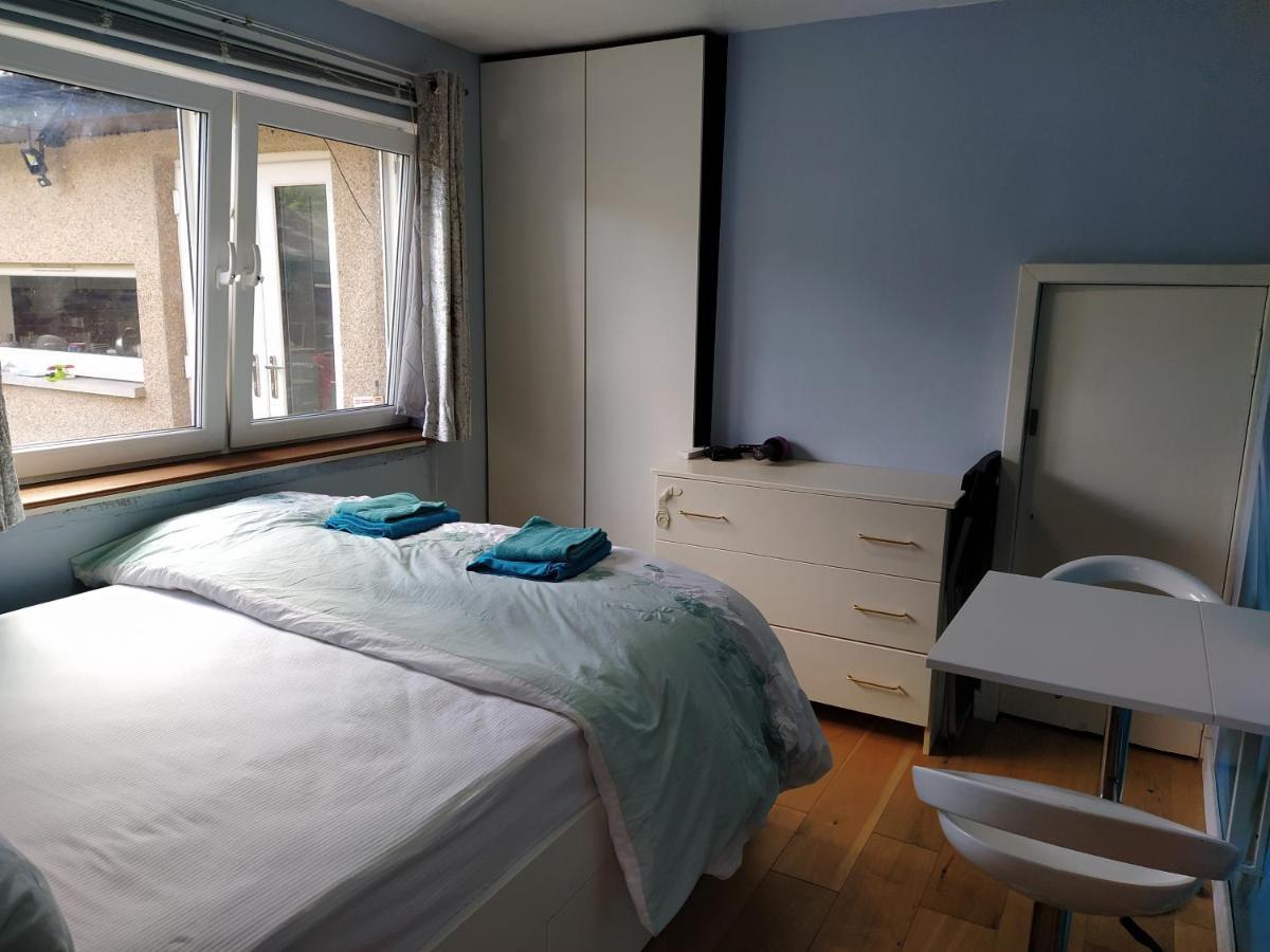 Апартаменты Self Catering Studio Flat Эдинбург Экстерьер фото
