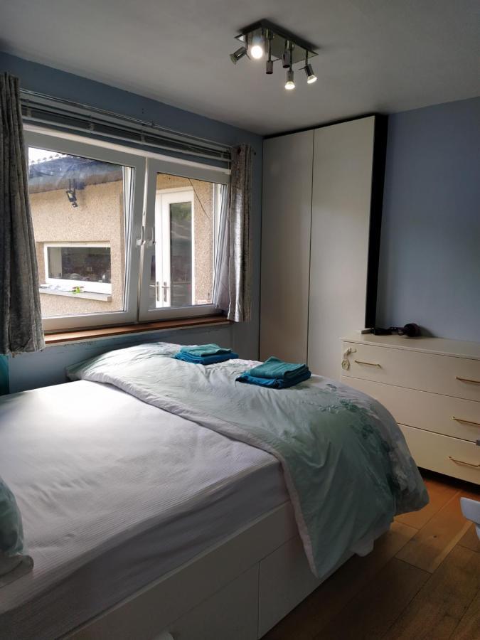 Апартаменты Self Catering Studio Flat Эдинбург Экстерьер фото